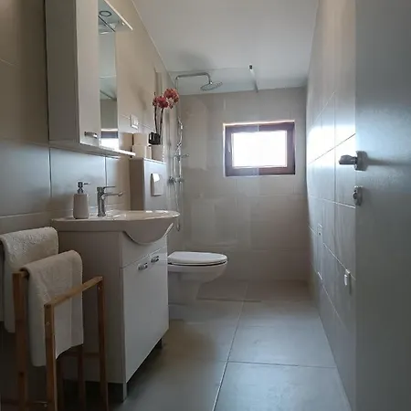 Apartman Dona 公寓